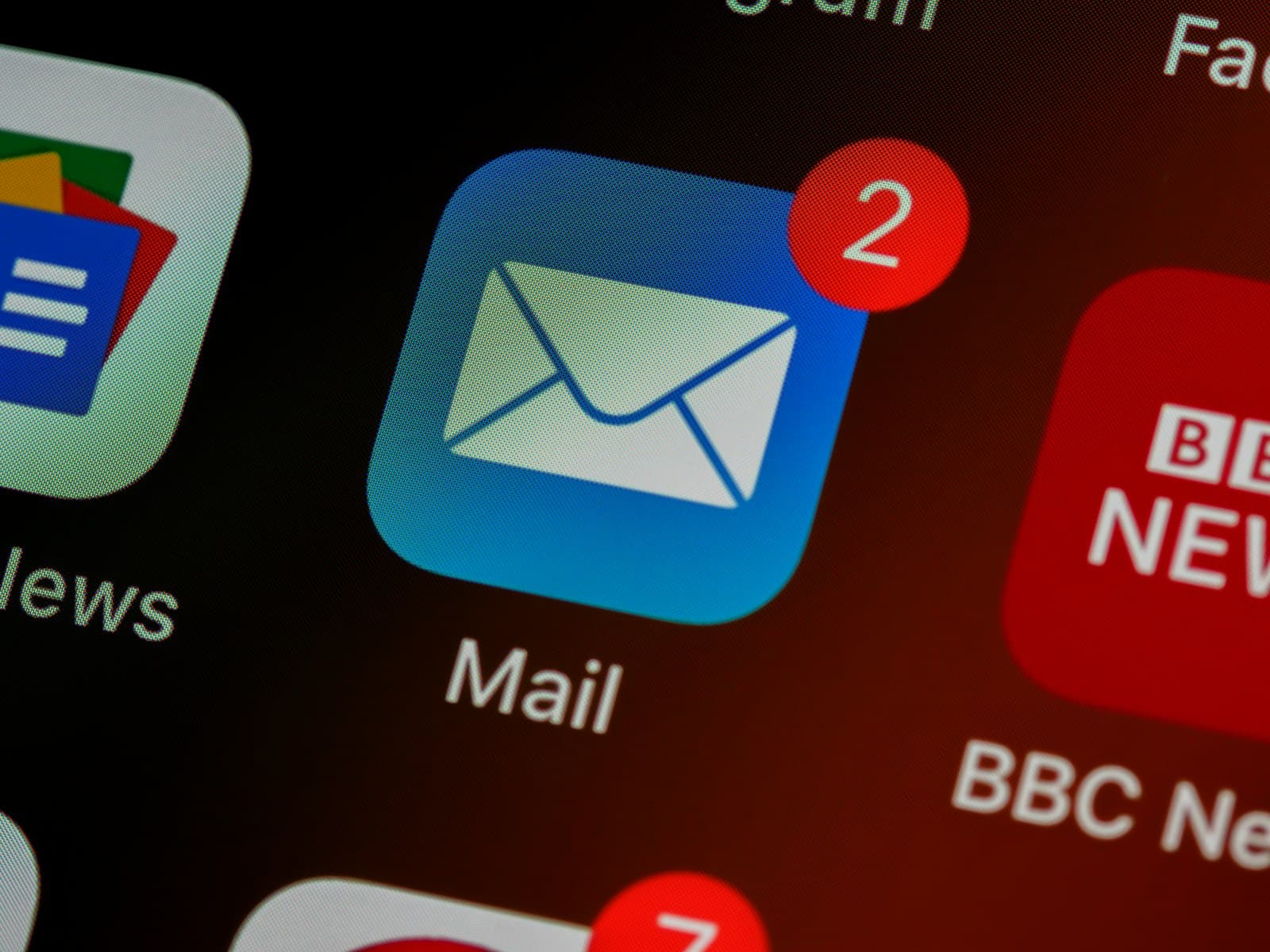 Mail app icon with unread notifications